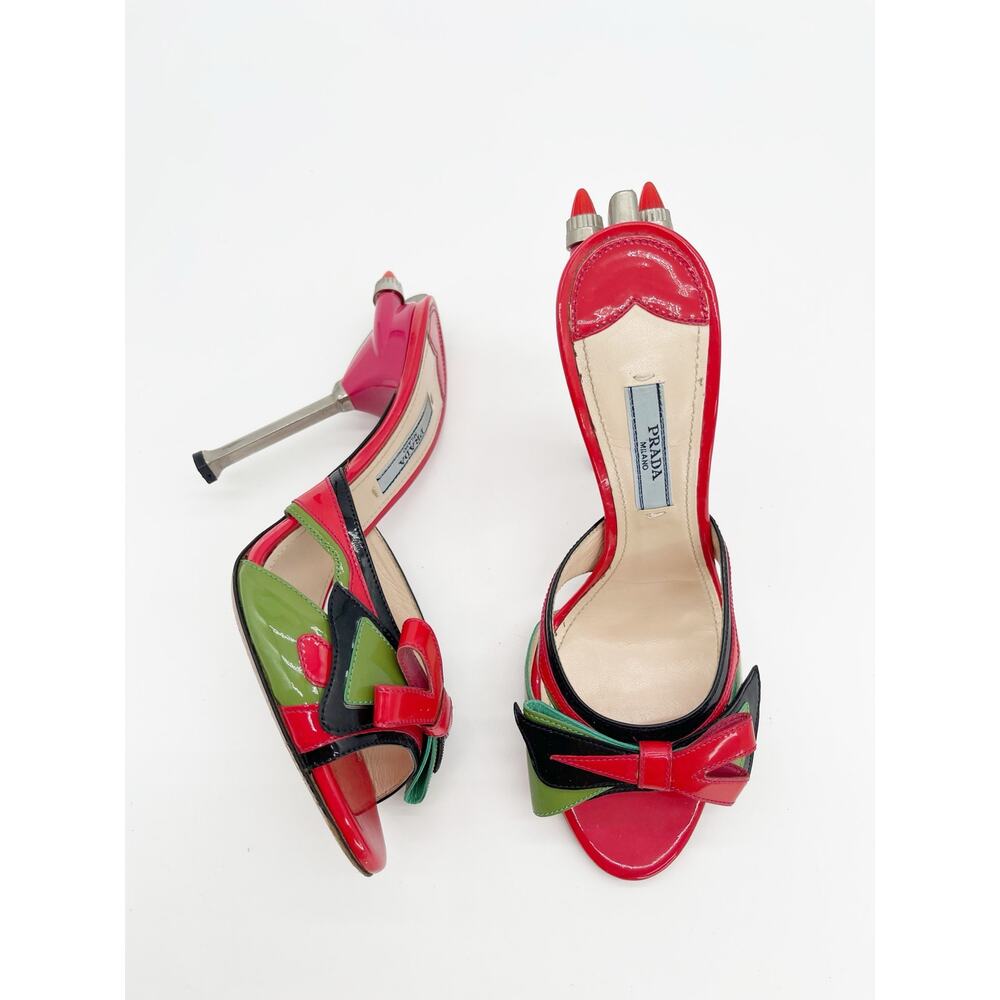 Prada S/S 2012 Runway Red Patent Hot Rod Rocket Tail Light Mule Sandals IT 36.5 - Picture 2 of 15